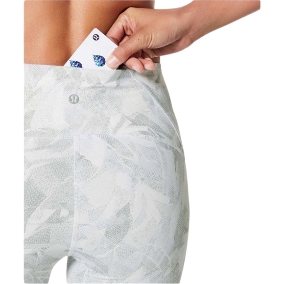Lululemon Athletica Train Times Crop 21” Jasmine White Multi Leggings Tights 8 - Picture 4 of 12